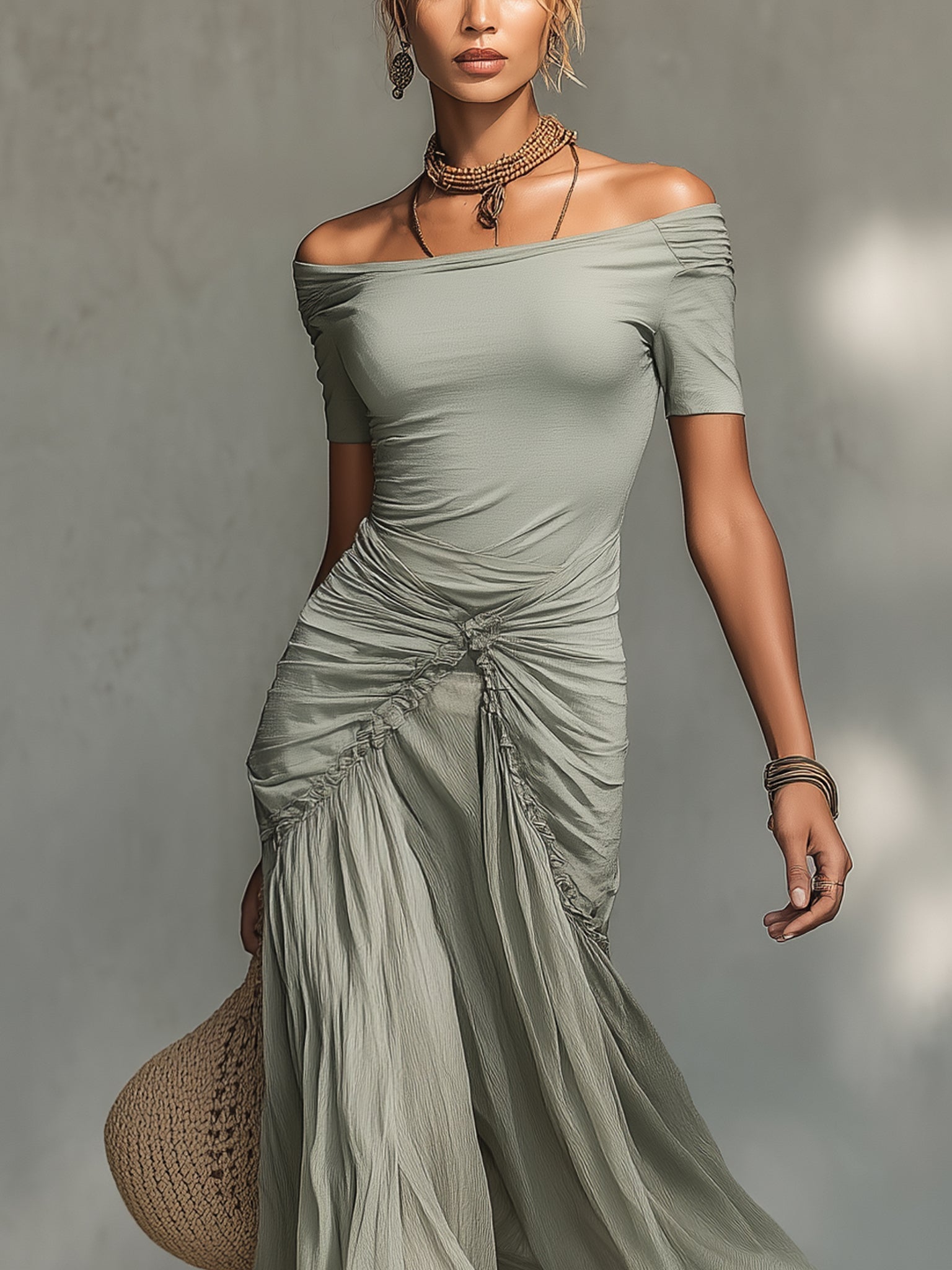 Abito Maxi in Tessuto Stretch Grigio e Chiffon