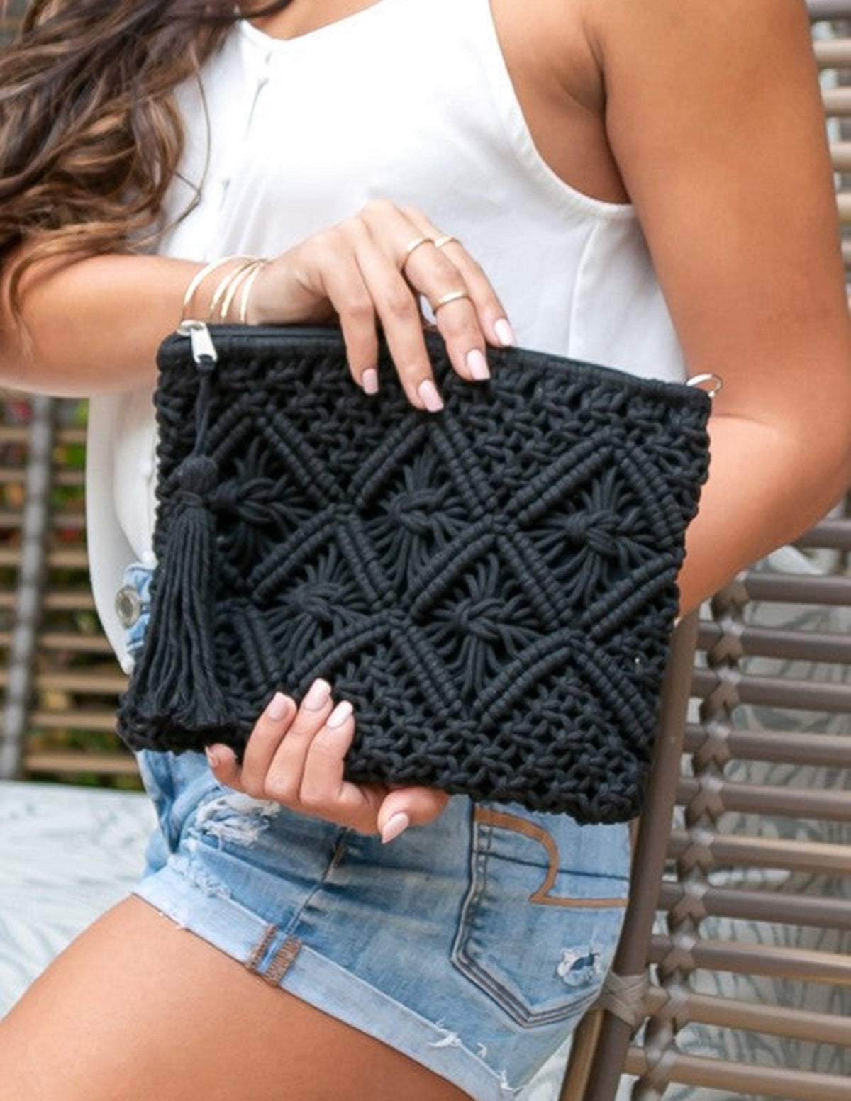 Clutch con Frange in Macramè a Motivo Diamante