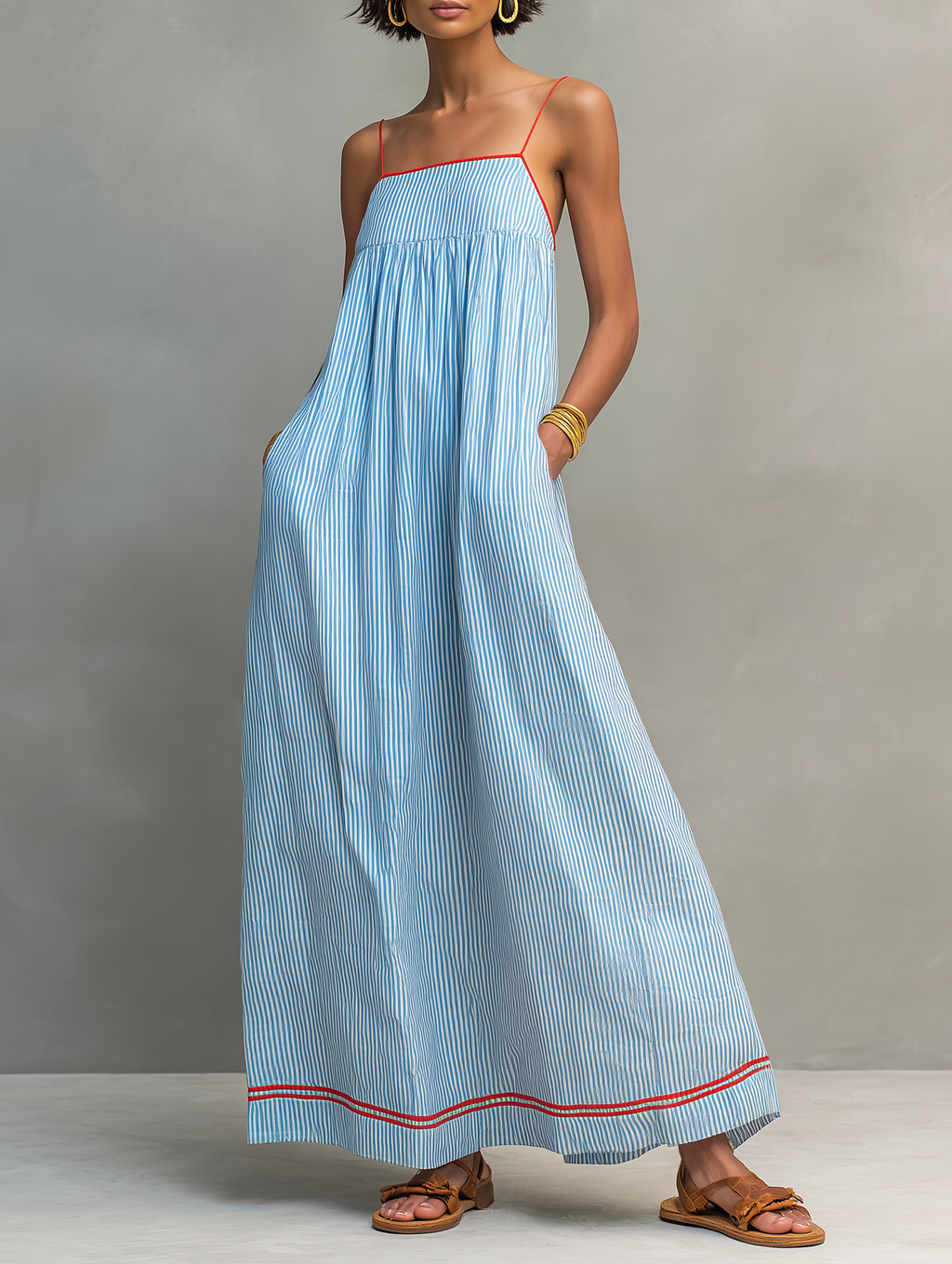 Ari | Vestito Blu con Spalline Sottili e Tasche