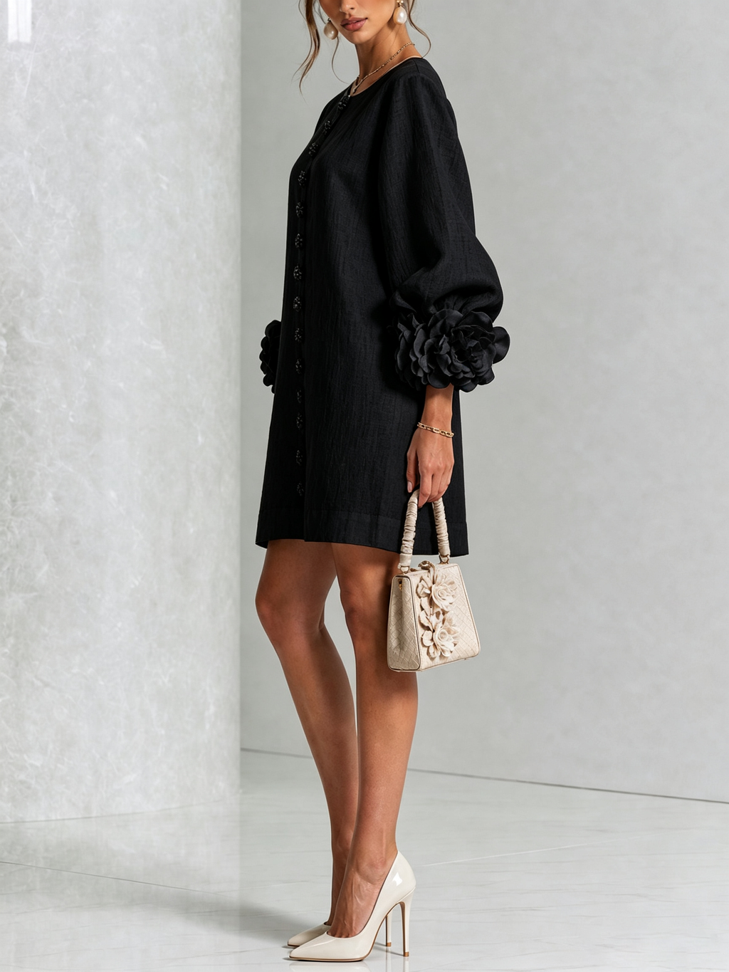 Camilla | Abito Mini in Misto Lino con Polsini a Rosa, Bianco