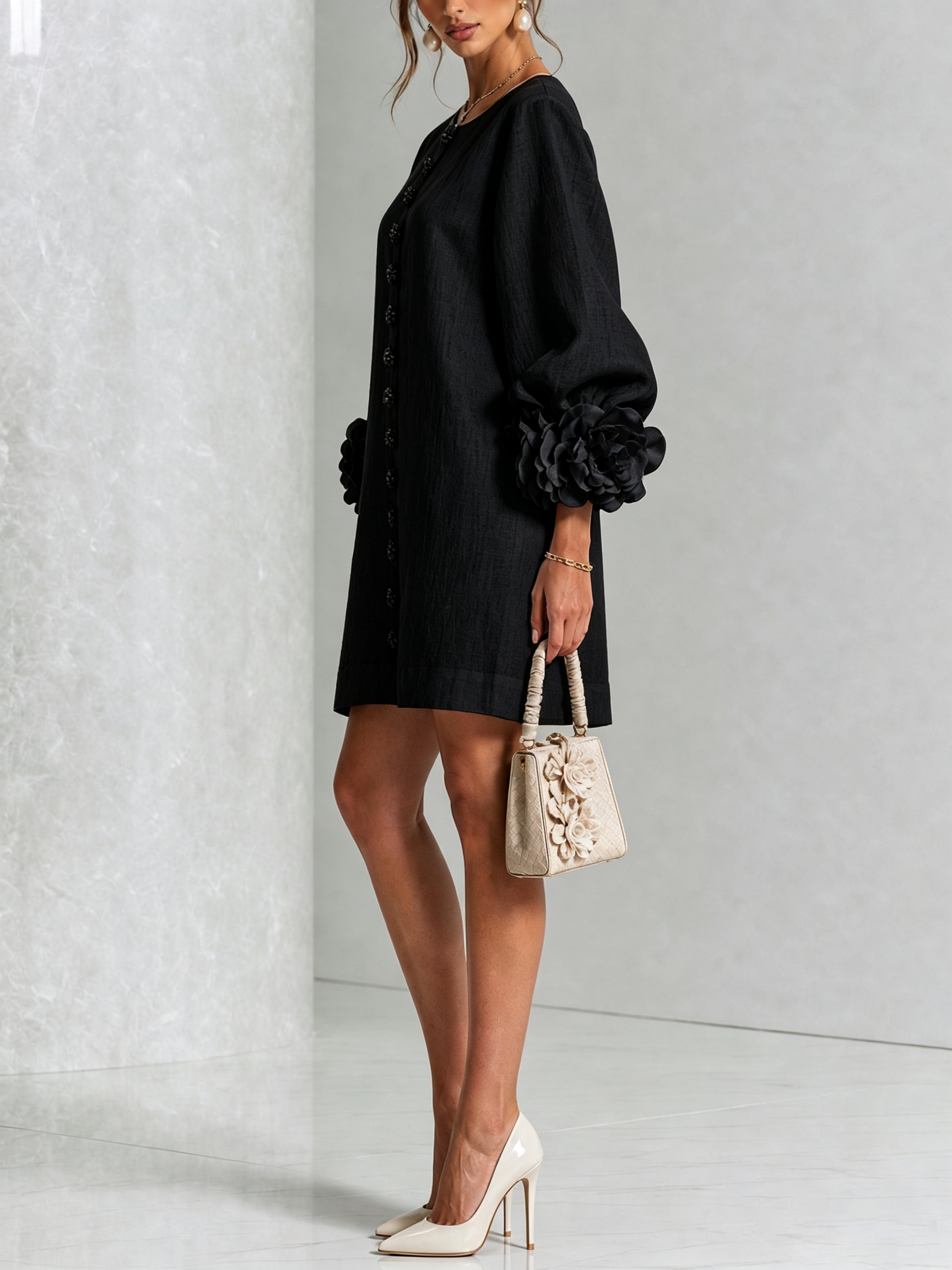 Camilla | Abito Mini in Misto Lino con Polsini a Rosa, Bianco