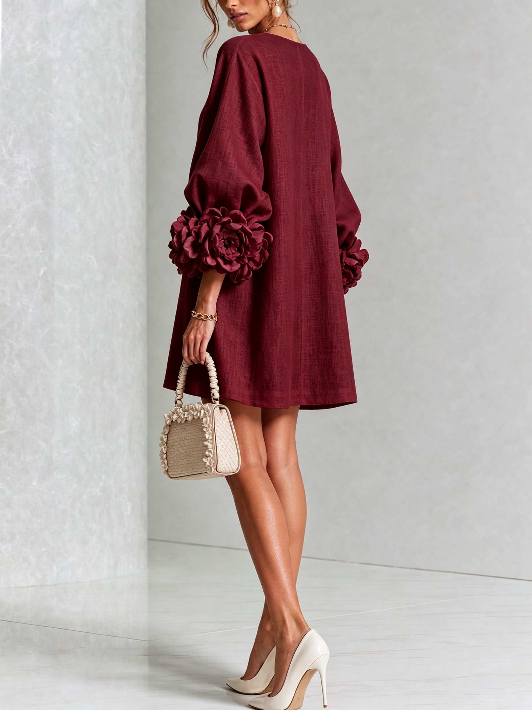 Camilla | Abito Mini in Misto Lino con Polsini a Rosa, Bianco
