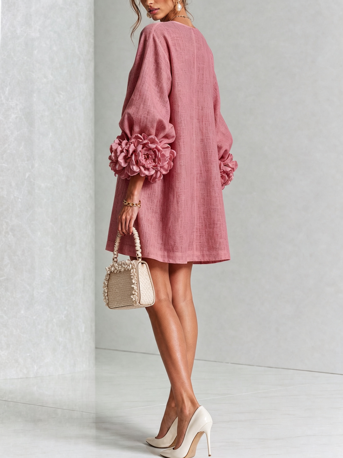 Camilla | Abito Mini in Misto Lino con Polsini a Rosa, Bianco