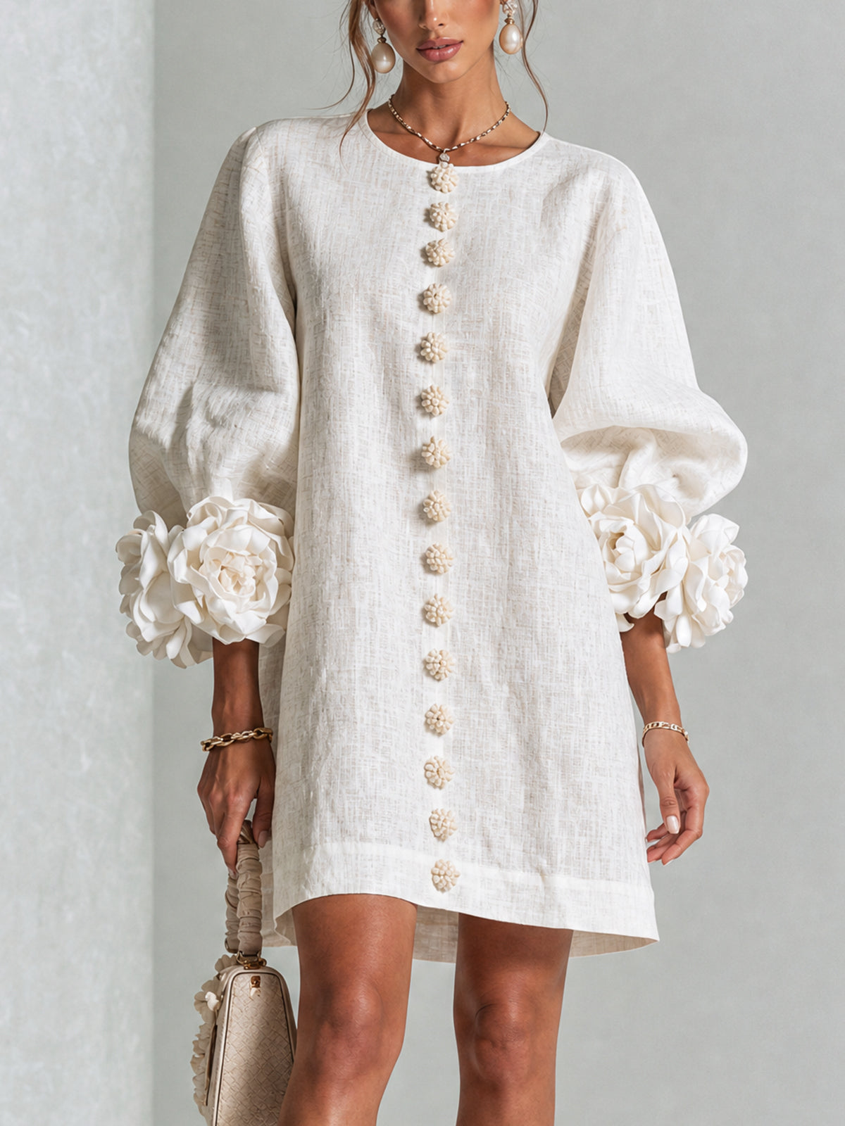 Camilla | Abito Mini in Misto Lino con Polsini a Rosa, Bianco