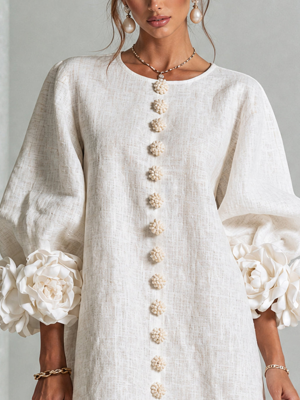 Camilla | Abito Mini in Misto Lino con Polsini a Rosa, Bianco