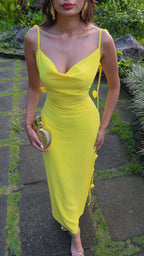 Abito Maxi Halter con Spalline a Fiore e Schiena Scoperta