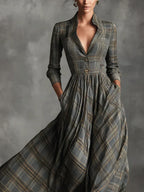 Elise | Elegante Maxikleid con motivo a quadri e scollatura a V