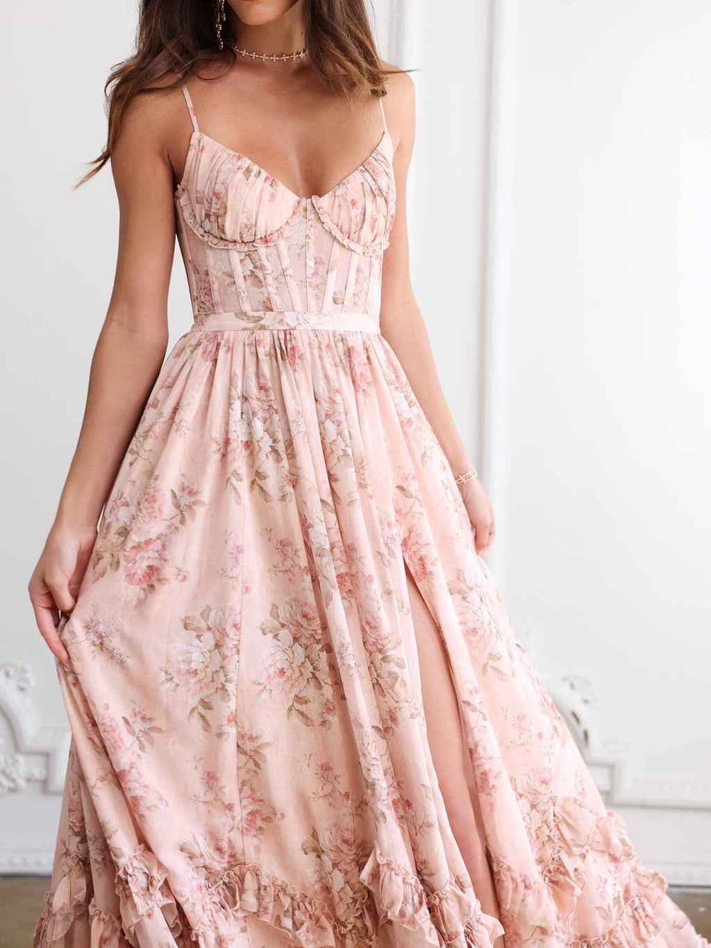 Abito Maxi Con Balze Floreale