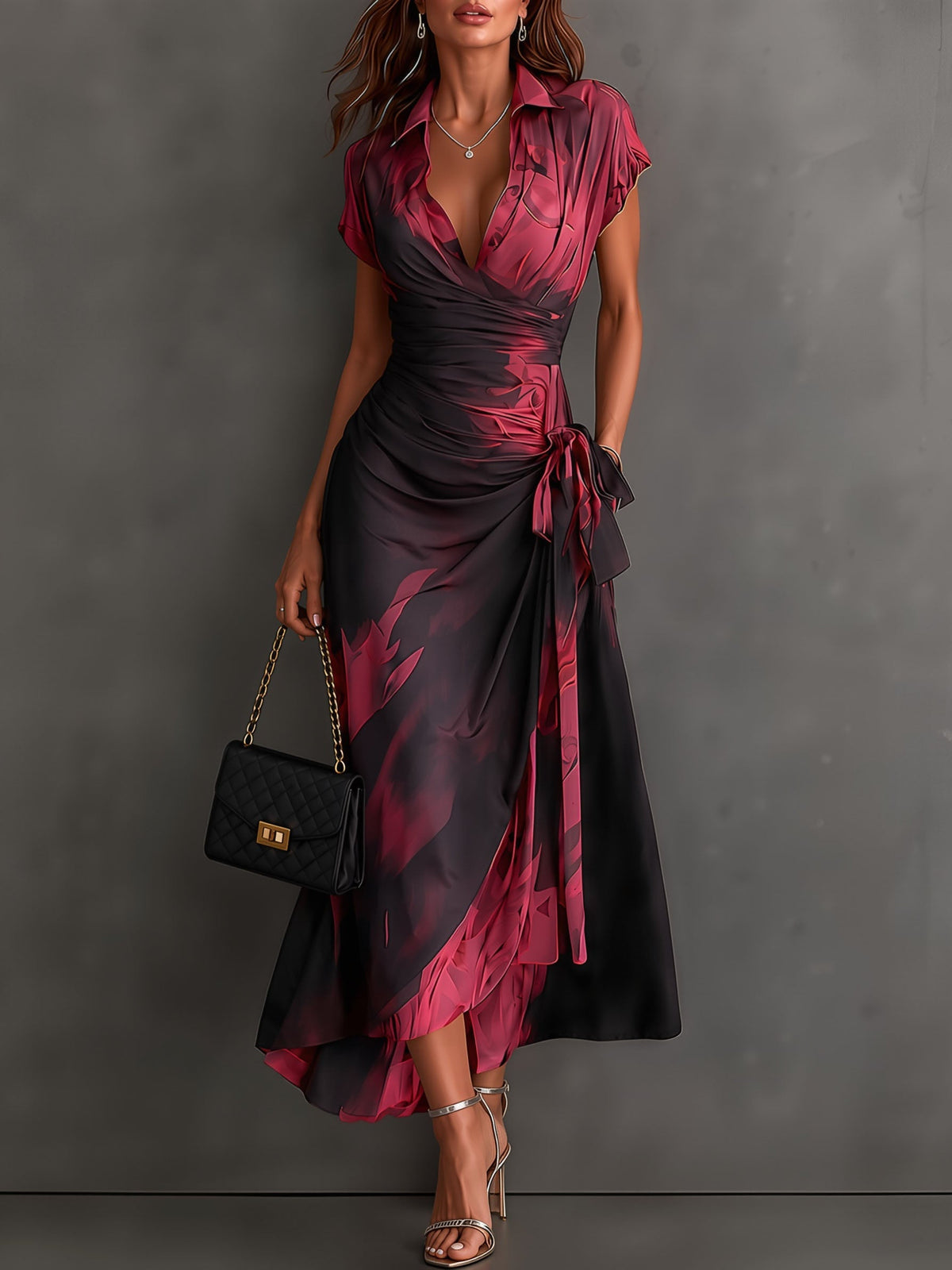 Rosanna | Vestito midi incrociato con stampa astratta, scollo a V, manica corta, cintura e orlo asimmetrico con volant.